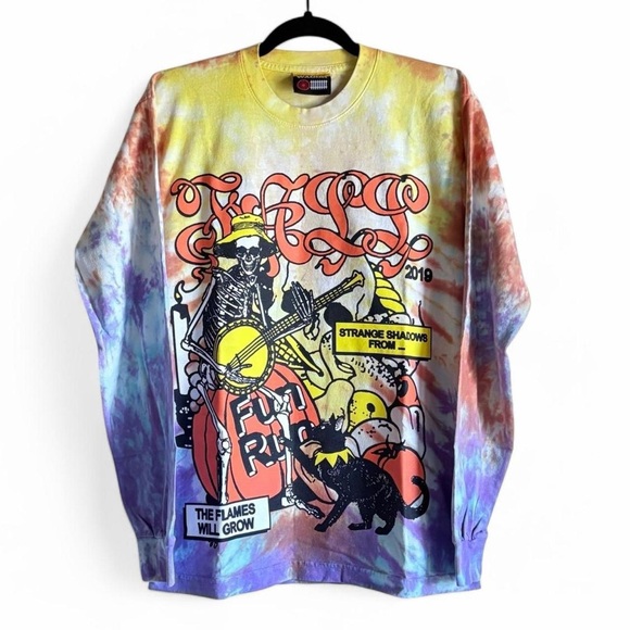 Online Ceramics X Haunted Wagon 2019 L/S TeeUnisex Size Small : 19 x 26